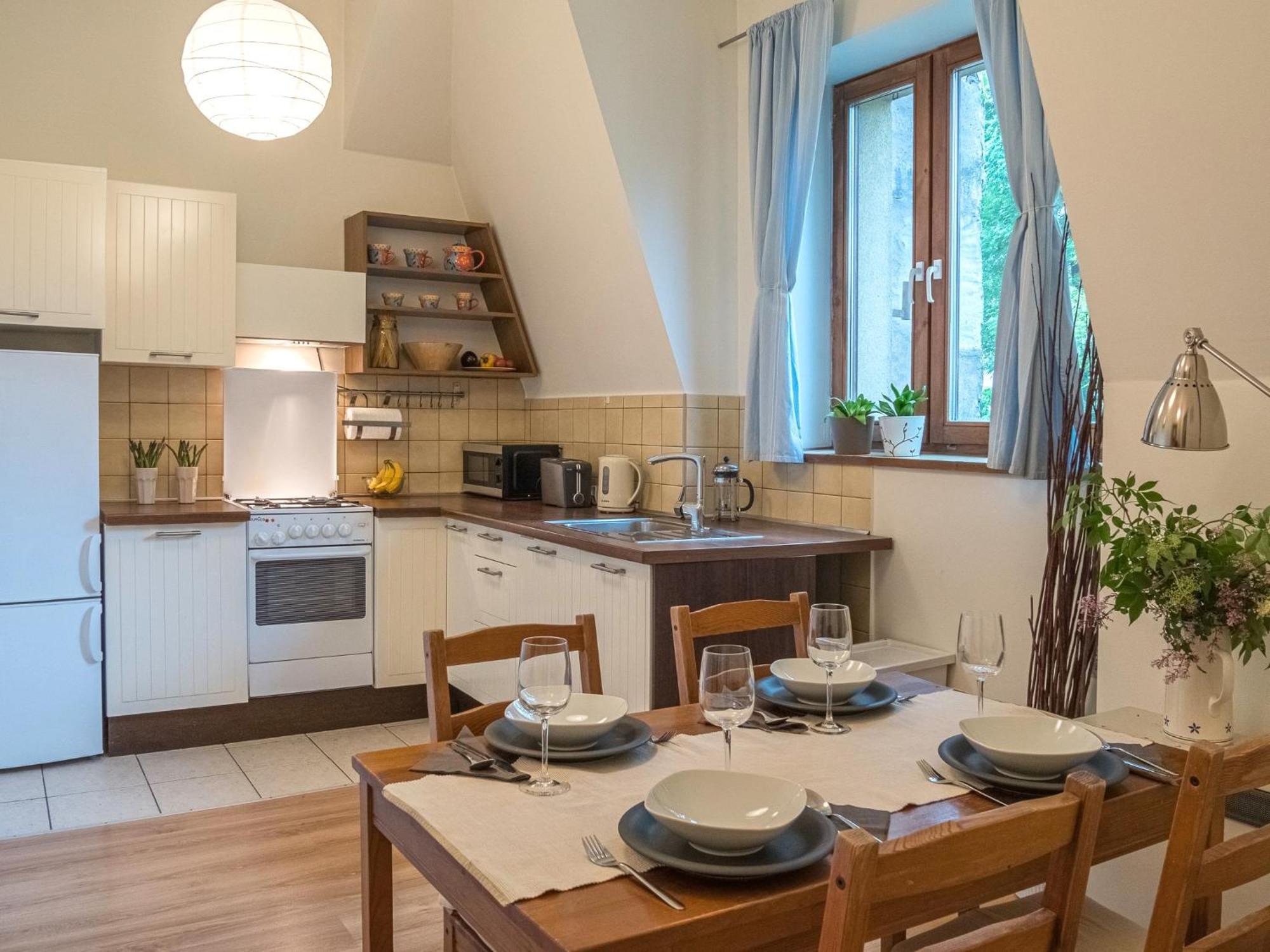 One-Bedroom Apartment Garden View